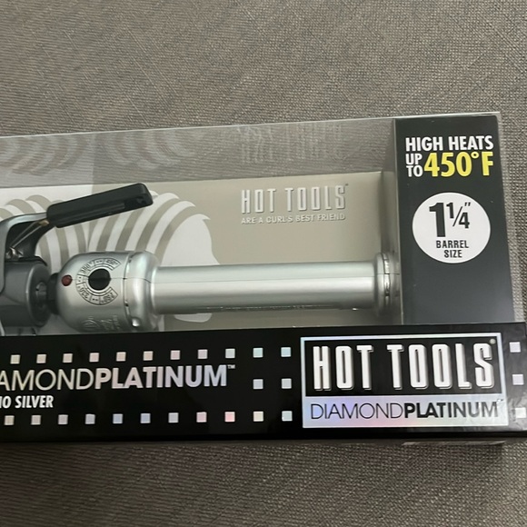 Hot Tools 1 1/4" Salon Curling Iron - Nano Ceramic in Nano Silver - New in Box - Picture 3 of 7